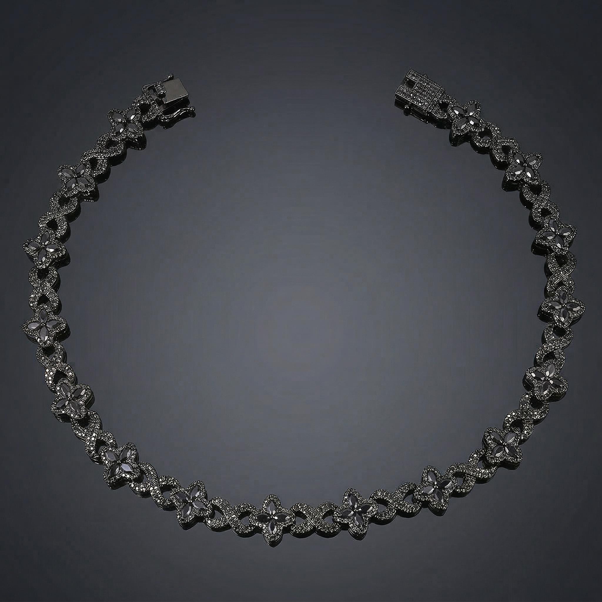 Iced Out Out Clover Infinity Chain In Black Gold With Street Luxury Shine - Image 5