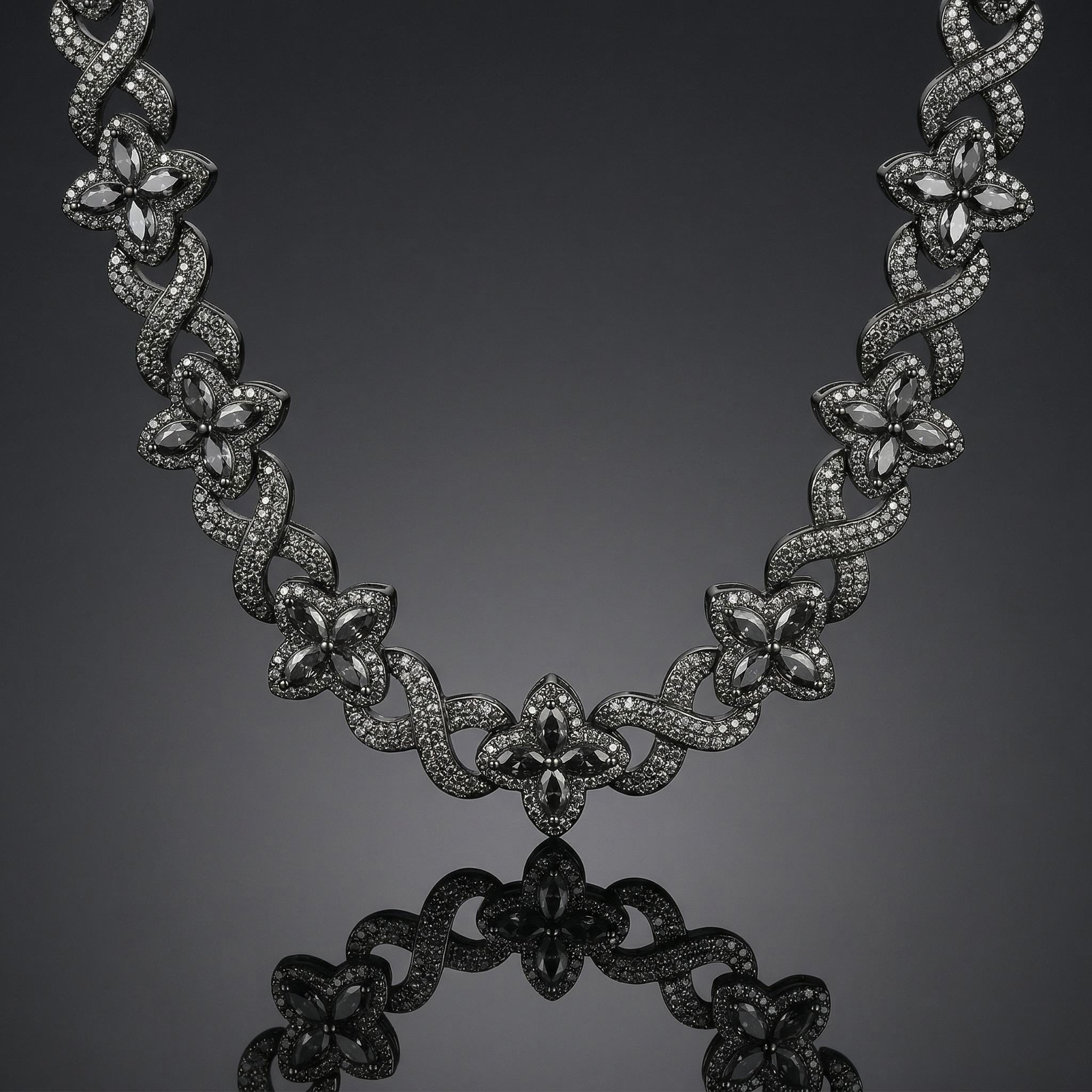 Iced Out Out Clover Infinity Chain In Black Gold With Street Luxury Shine