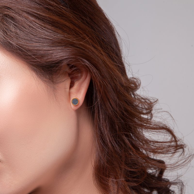 Round Bling Grey Stardust Stud Earrings In 18k Gold With Gold Shine - Image 3