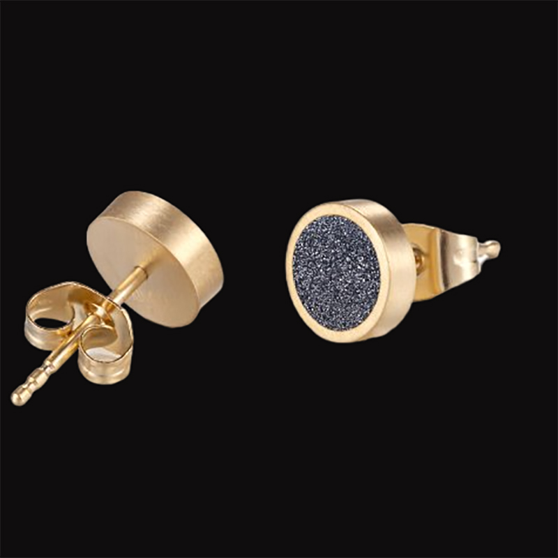 Round Bling Grey Stardust Stud Earrings In 18k Gold With Gold Shine