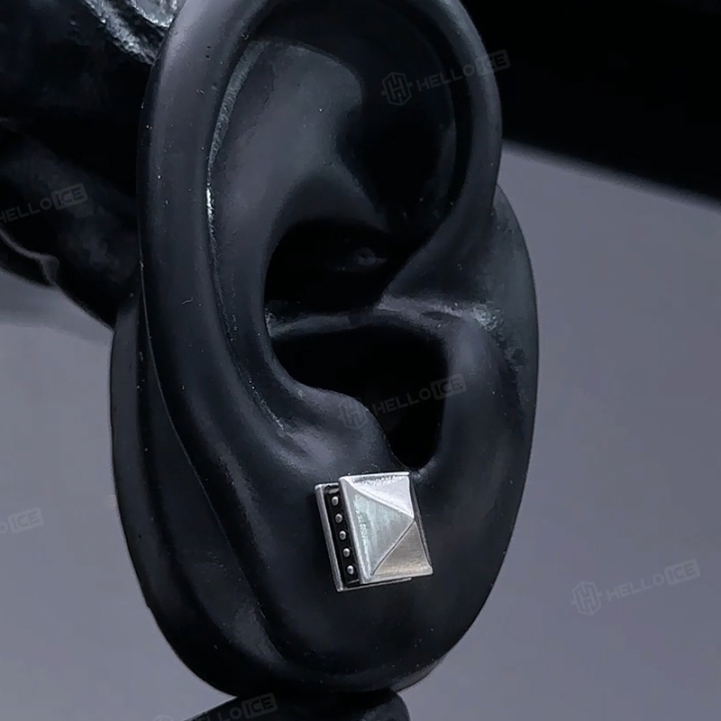Pyramid Stud Earrings In White Gold Built For Bold Statement Style - Image 3