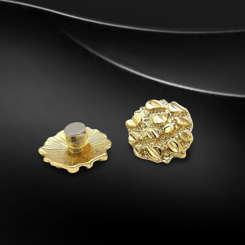 Nugget Magnetic Earring In Gold Gold With Bold Statement Appeal - Image 3