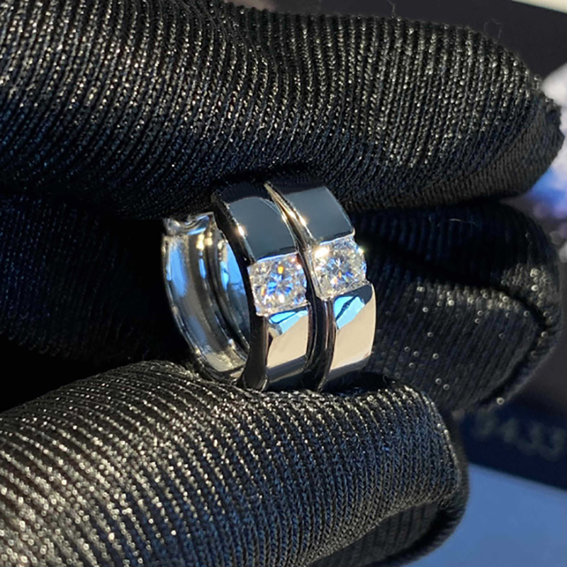 0.2ct 925s & Certified Vvs1 Moissanite Hoop Earrings Iced Out
