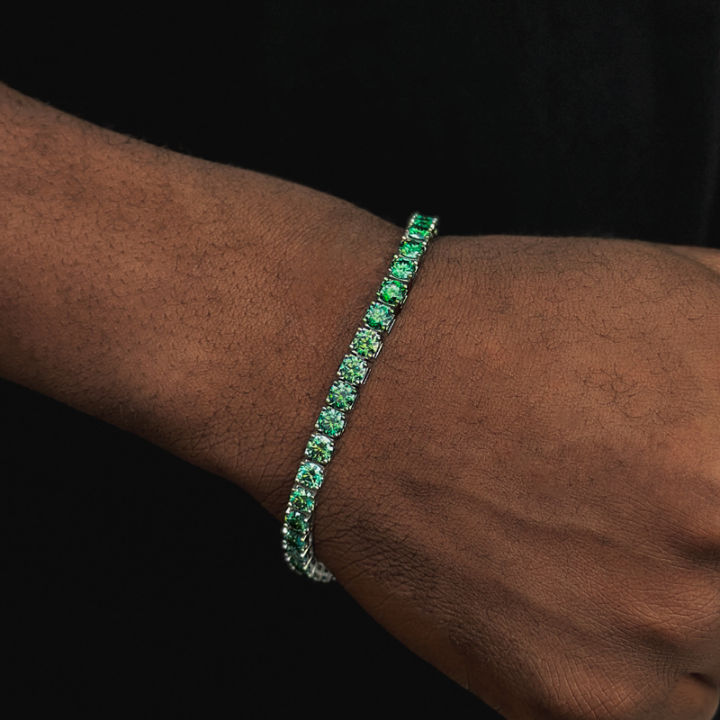 5mm 925s & Vvs Moissanite Emerald Tennis Bracelet With Iced Out Shine - Image 3