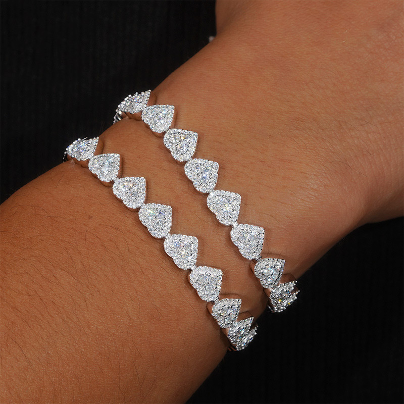 8mm 925s & Vvs Moissanite Heart Bracelet Iced Out Shine With Street Luxury