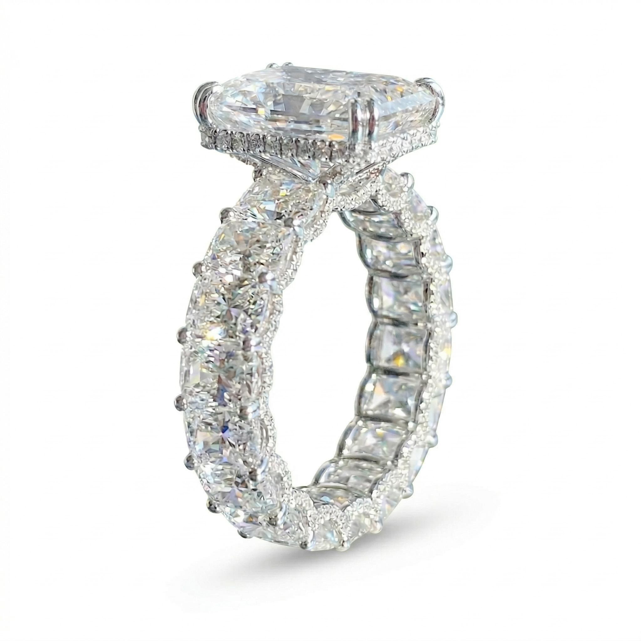 925s & Vvs Moissanite 14.22 Ct Luxury Radiant Cut Pave Halo Engagement Ring