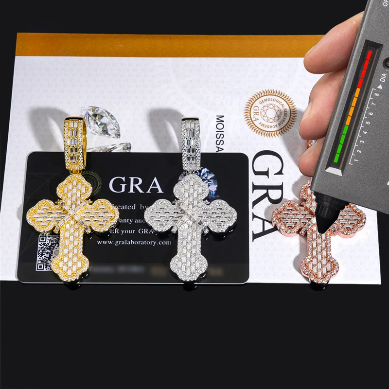 S925 & Moissanite Baguette Round Cut Cross Pendant With Iced Out Shine - Image 4