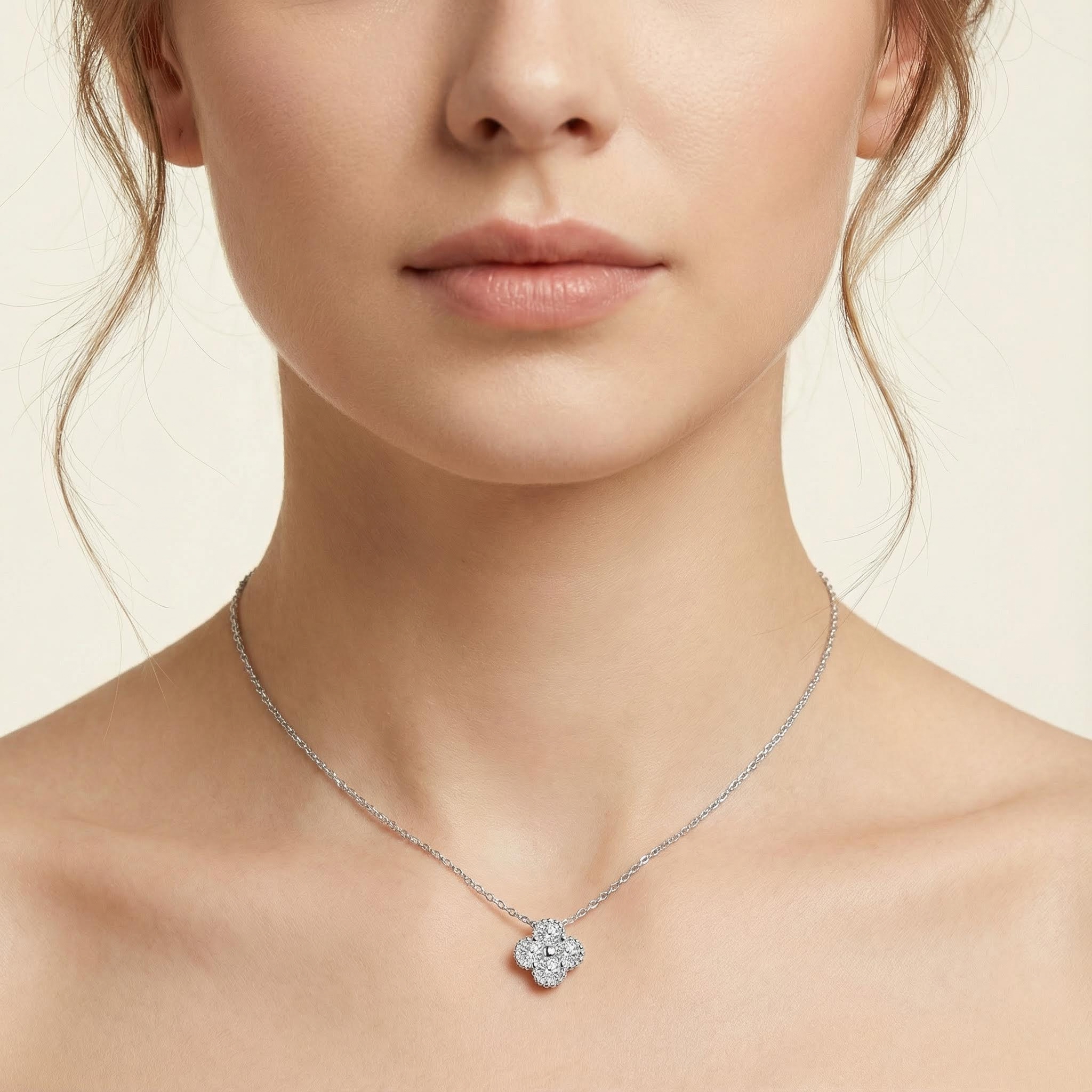 925 Silver Vvs Moissanite Four-leaf Clover Pendant Necklace Iced Out - Image 4