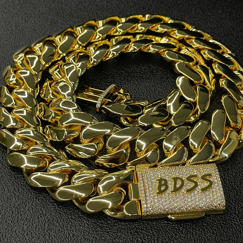 22mm 925s & Vvs Moissanite Box Clasp Stainless Steel Cuban Chain Iced Out - Image 7