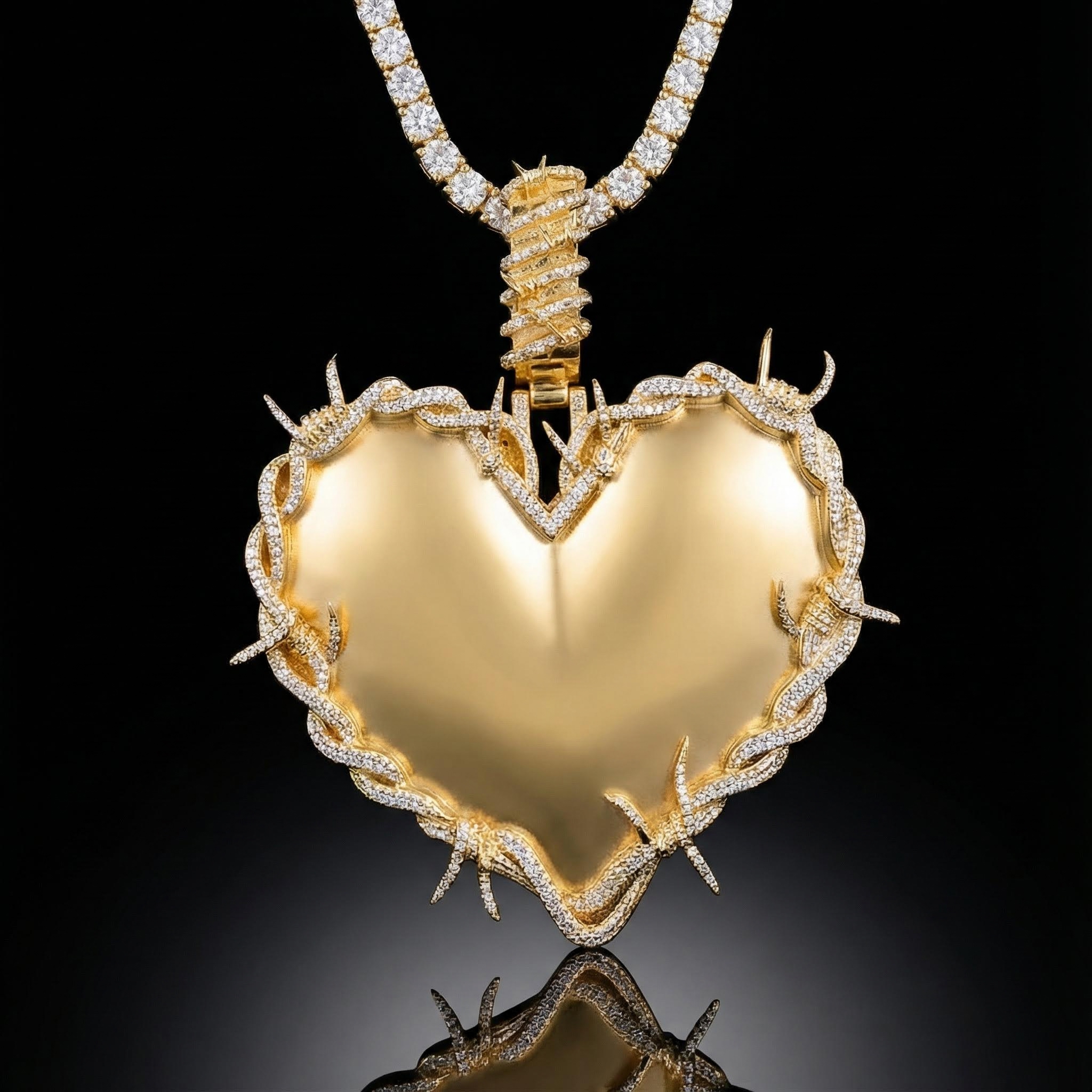 Iced Out Thorns Heart Pendant Gold With Street Luxury Shine