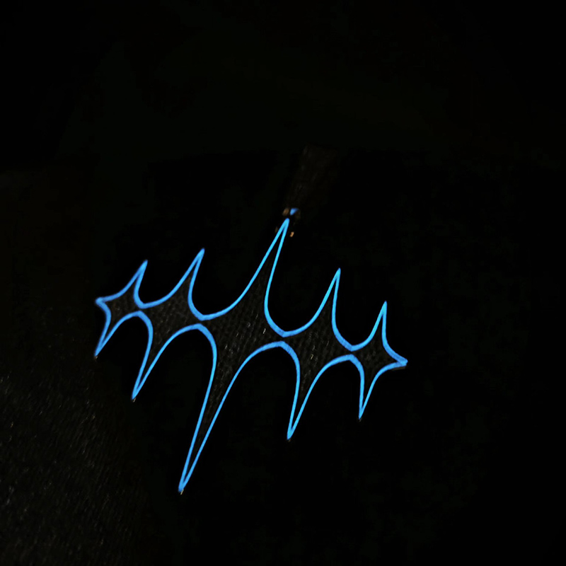 Glow In The Dark Iced Out Stars Pendant Gold With Street Luxury Shine - Image 6