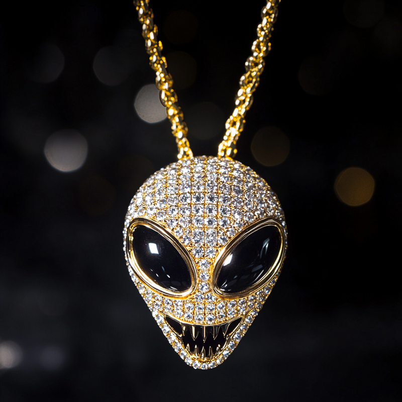 Iced Out Alien Pendant Moissanite With Street Luxury Shine
