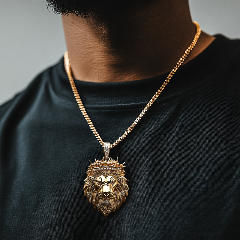 Iced Out Out Loin Crown Of Thorns Pendant Silver With Street Luxury Shine - Image 3
