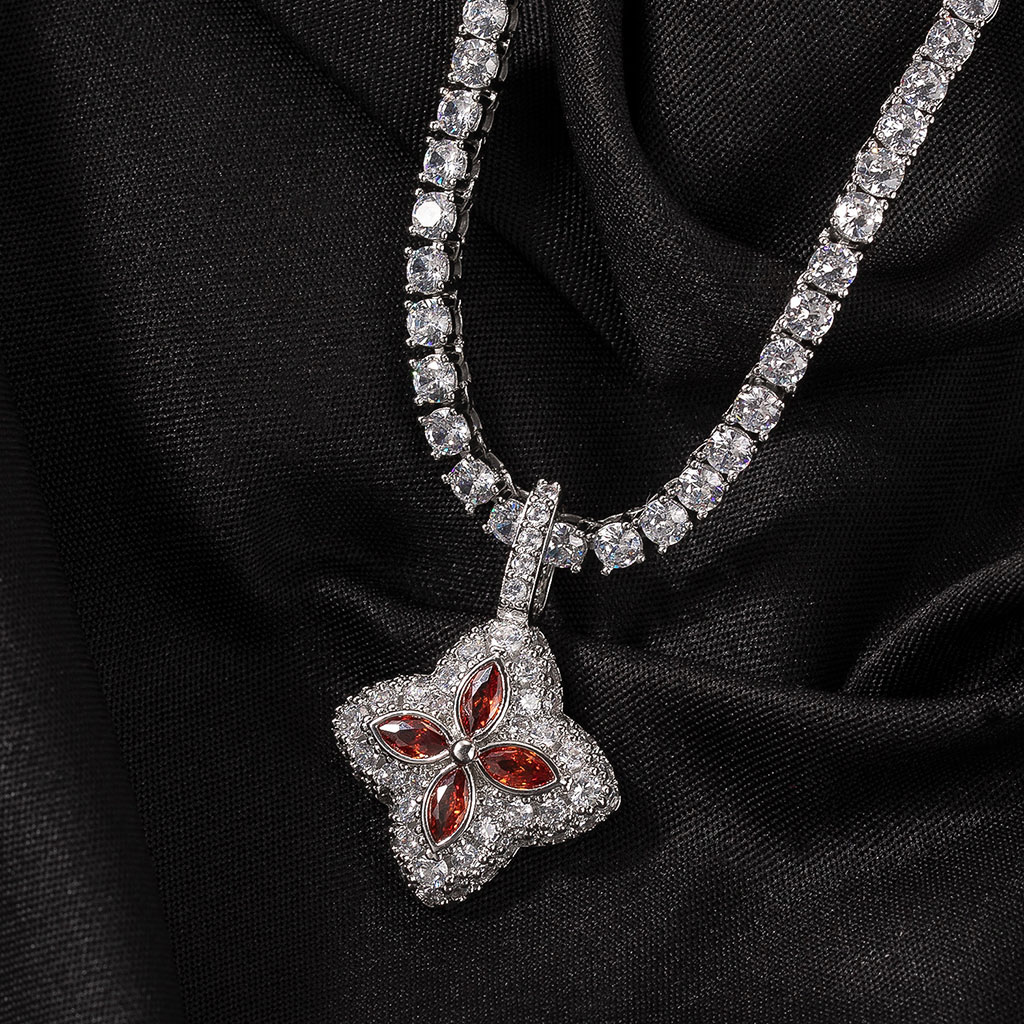 Iced Out Out Four Leaf Clover Pendent Necklace With Street Luxury Shine - Image 3