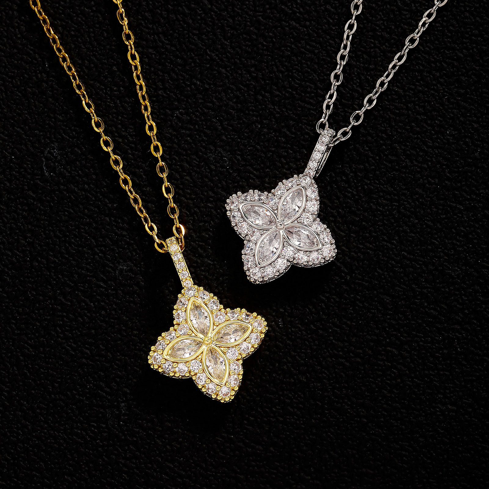 Iced Out Out Four Leaf Clover Pendent Necklace With Street Luxury Shine
