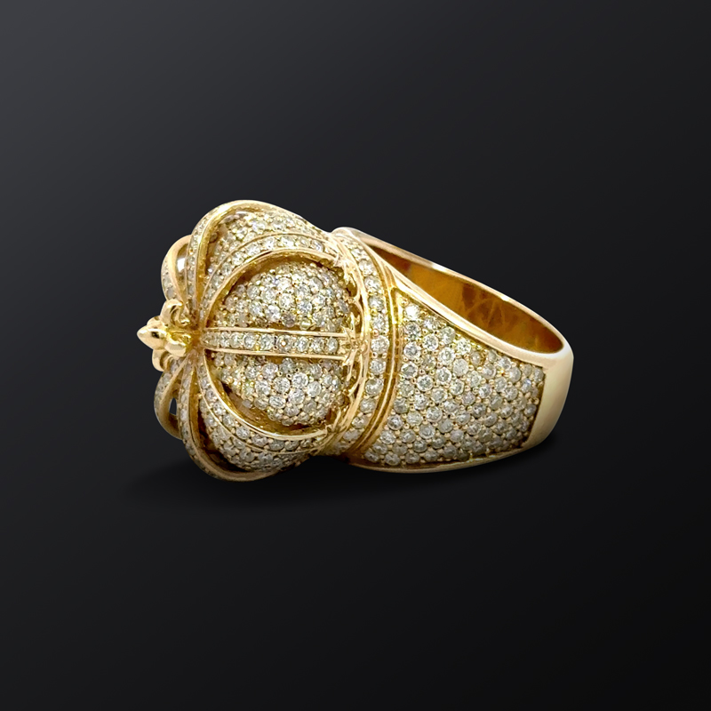 Iced Out Three-dimensional Crown Ring Gold With Street Luxury Shine - Image 4