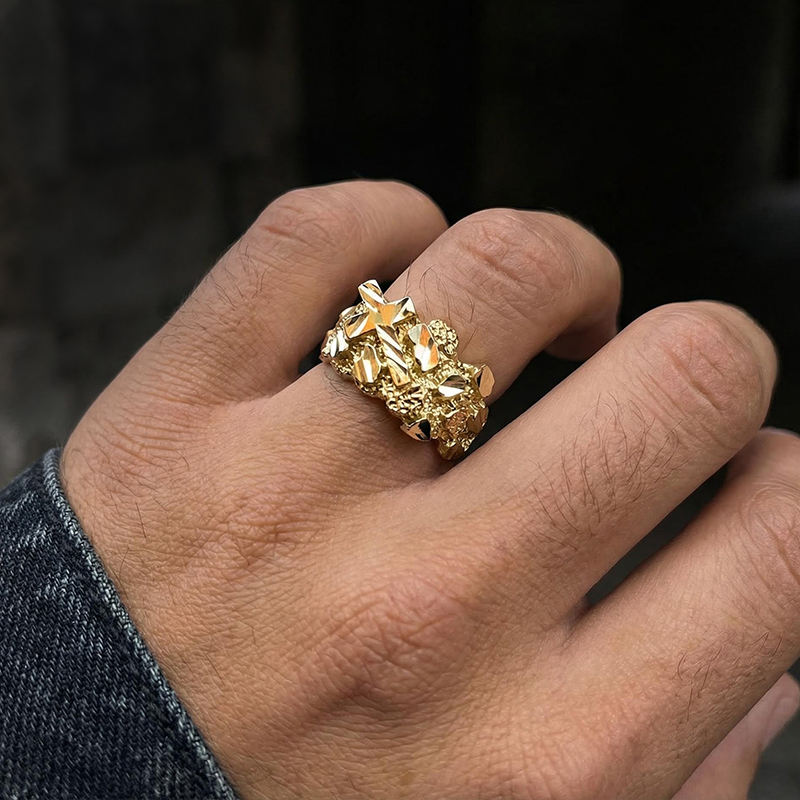 Cross Nugget Ring In Gold Gold With Bold Statement Appeal - Image 3