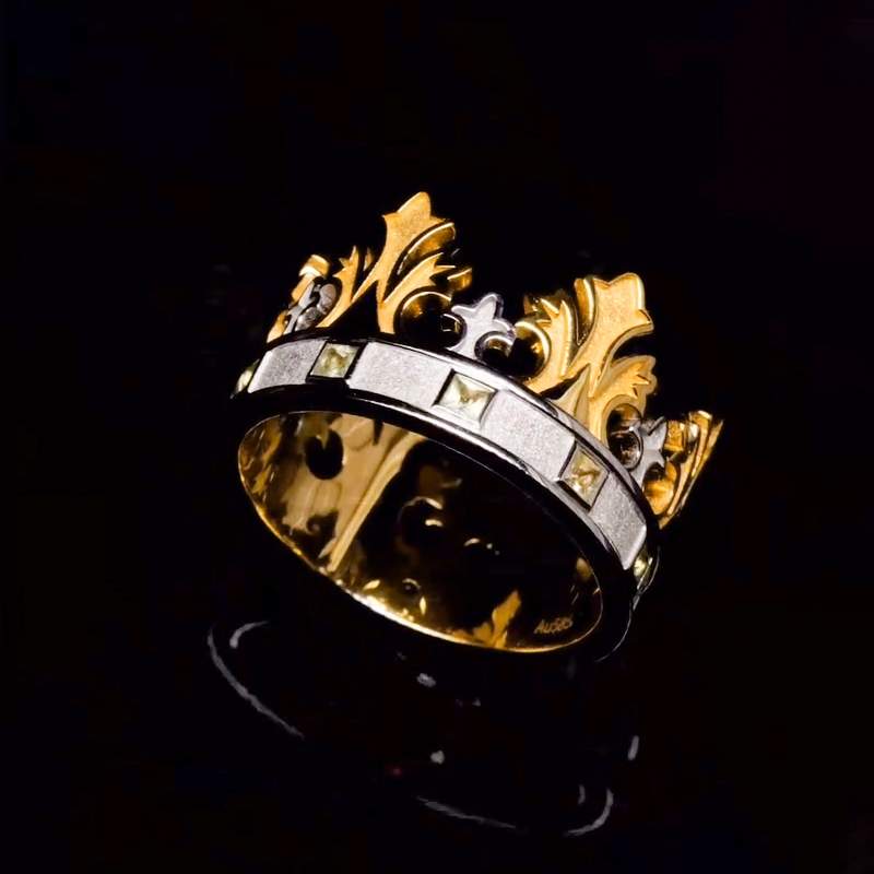 Two Tone King Crown Ring Bold Statement Style With Street Luxury - Image 4