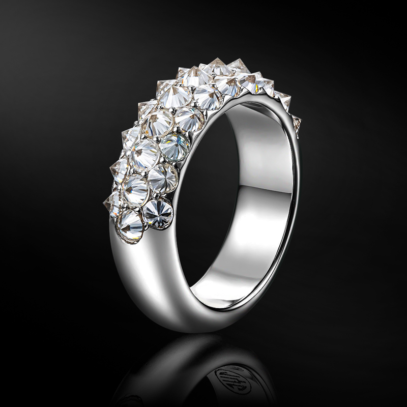 Iced Out Out Inverted Setting Round Cut Ring Moissanite