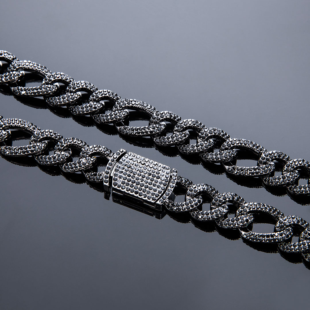 13mm Iced Out Figaro Chain In Black Gold With Street Luxury Shine - Image 3