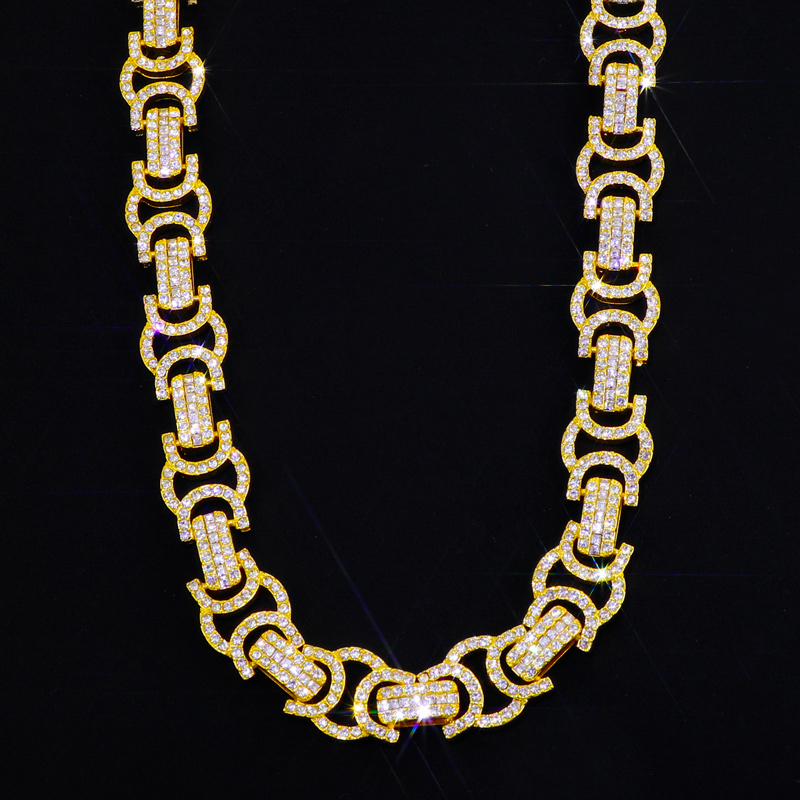 18mm Iced Out Byzantine Chain Gold With Street Luxury Shine