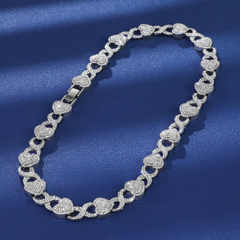 11mm 20 Iced Out Heart Infinity Link Chain In White Gold With Gold Shine - Image 5