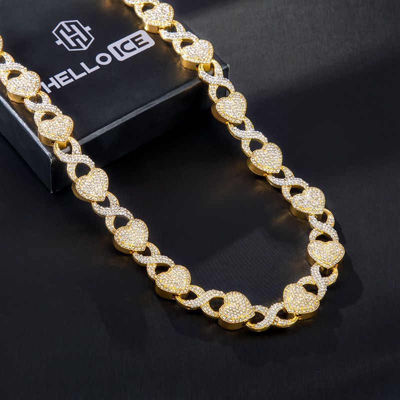 11mm 20 Heart Infinity Link Chain In Gold With Street Luxury Shine - Image 3
