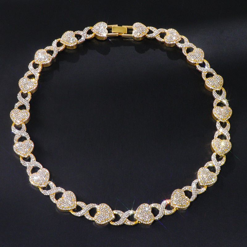 11mm 20 Heart Infinity Link Chain In Gold With Street Luxury Shine - Image 5