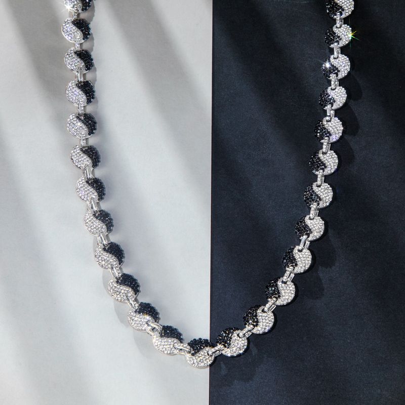 12mm 20 Iced Out Yin Yang Link Chain In White Gold With Gold Shine - Image 3