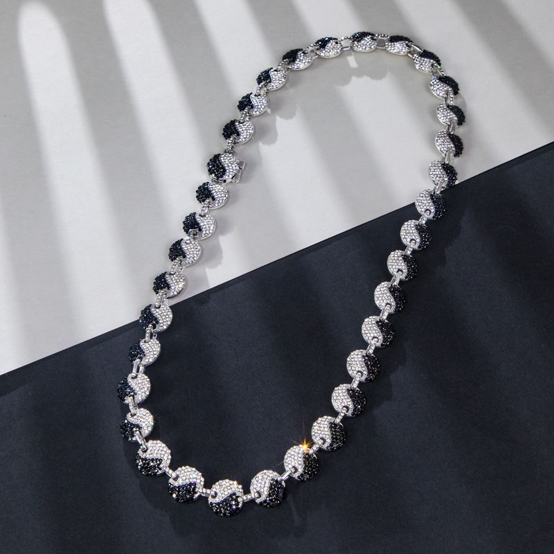 12mm 20 Iced Out Yin Yang Link Chain In White Gold With Gold Shine - Image 5