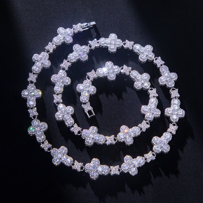 20 Cross Stationed Star Link Tennis Chain In White Gold Iced Out - Image 3