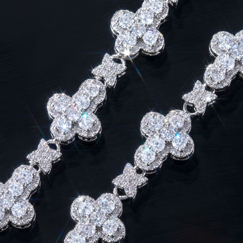20 Cross Stationed Star Link Tennis Chain In White Gold Iced Out - Image 4