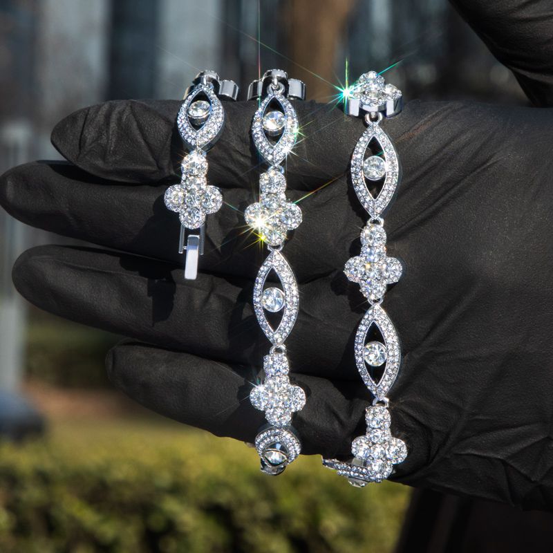 Round Diamonds Cross With Evil Eyes Chain In White Gold With Gold Shine - Image 5