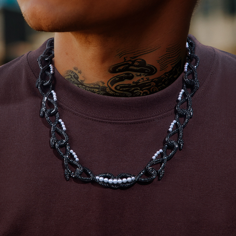 Street Luxury Iced Out 18mm 20 Thorns With Pearl Link Chain In Black Gold