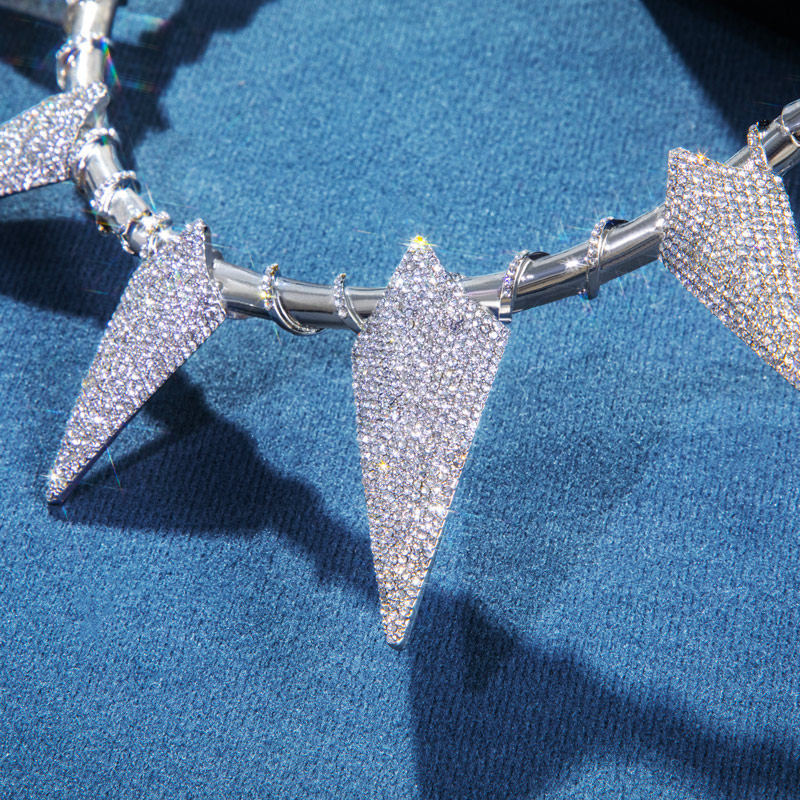 Bold Pave Spiked Fight Tooth And Claw Collar Necklace In White Gold - Image 3