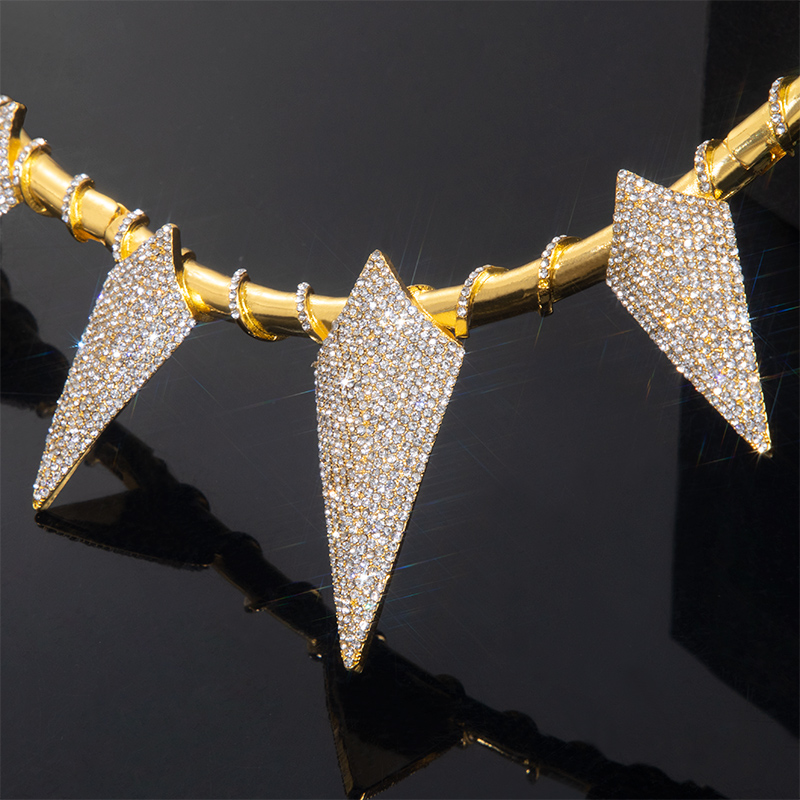 Pave Spiked Fight Tooth And Claw Collar Necklace In Gold With Gold Shine - Image 4