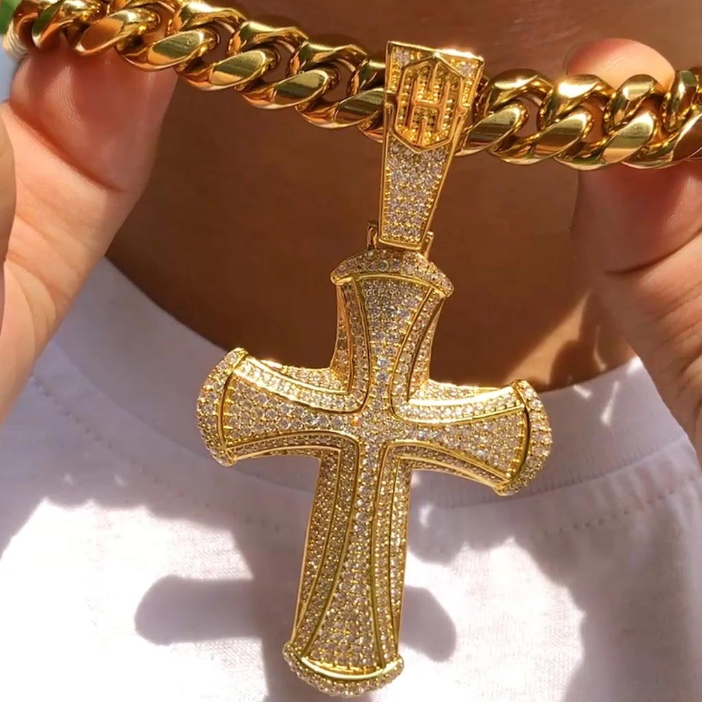 Iced Out Cross Pendant In Gold Moissanite With Street Luxury Shine