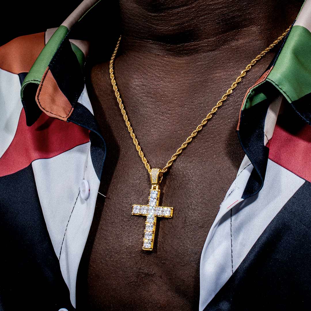 Iced Out Princess Cut Cross Pendant In Gold Silver With Street Luxury Shine - Image 5