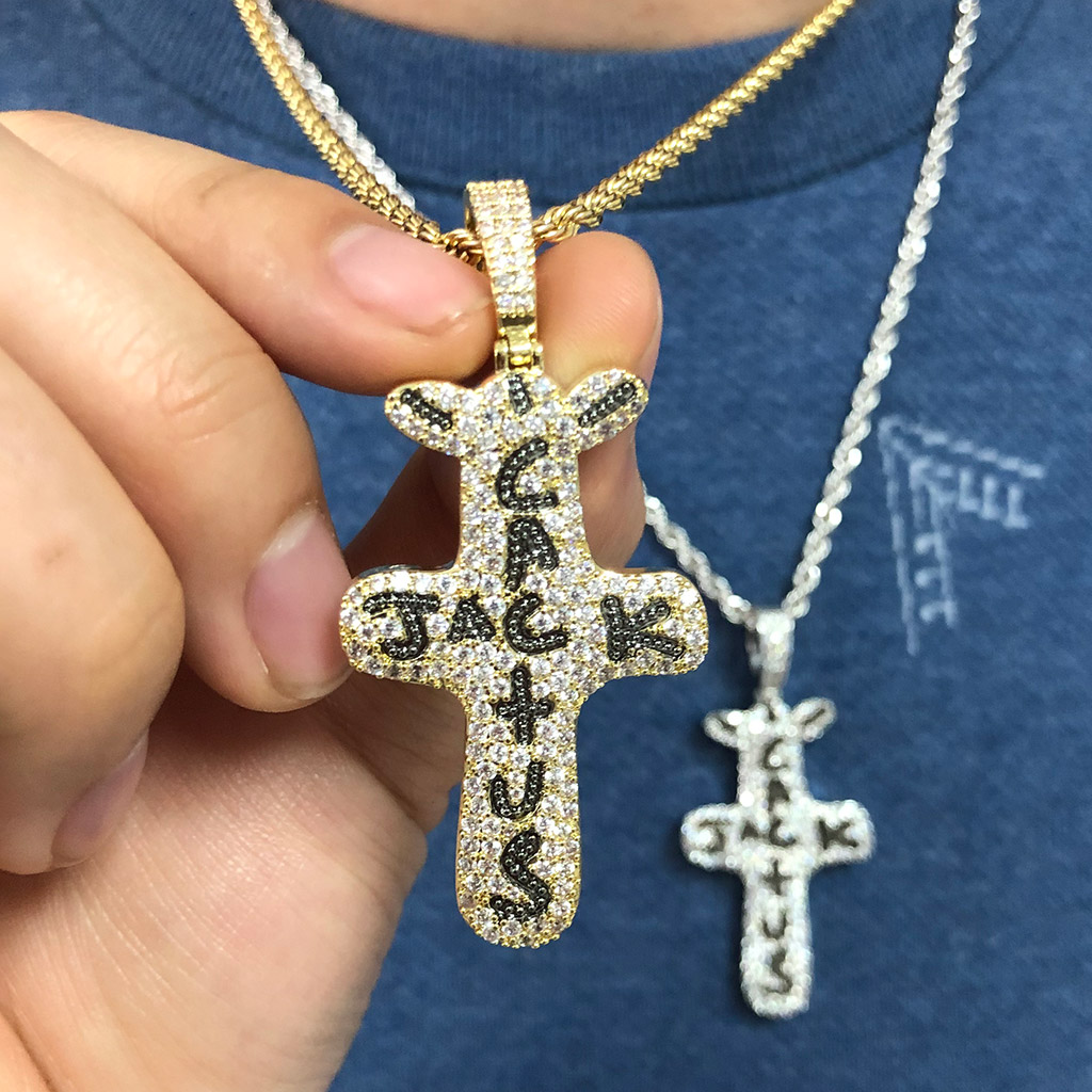 Iced Out Fashion Records Pendant Gold With Street Luxury Shine - Image 4