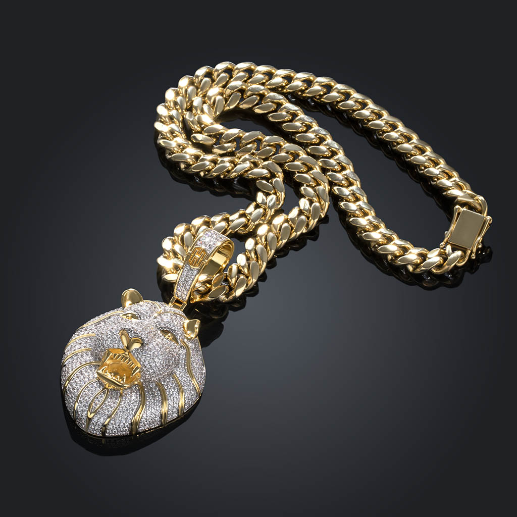 Iced Out Roaring Lion Pendant Gold With Street Luxury Shine - Image 5