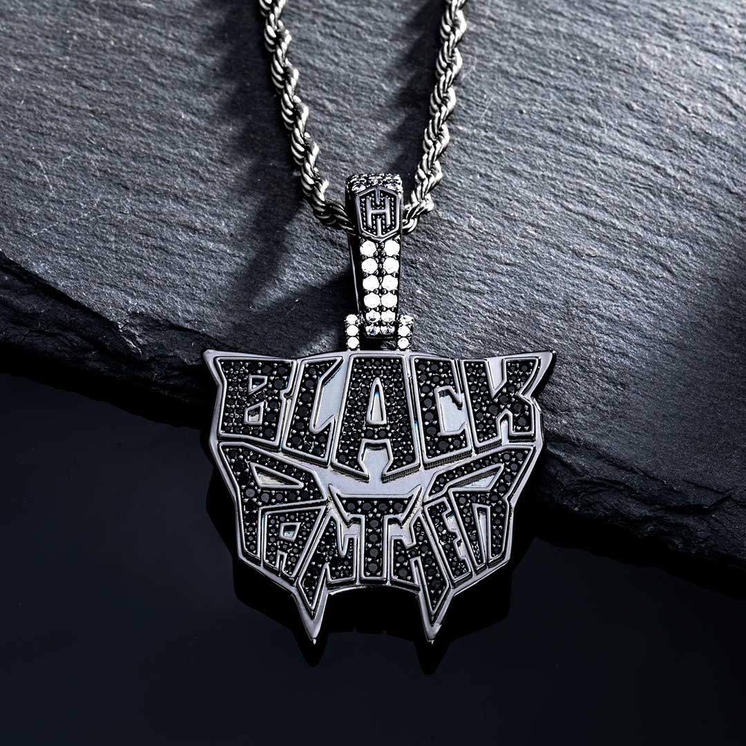 Iced Out black Panther Head Pendant Gold With Street Luxury Shine - Image 5
