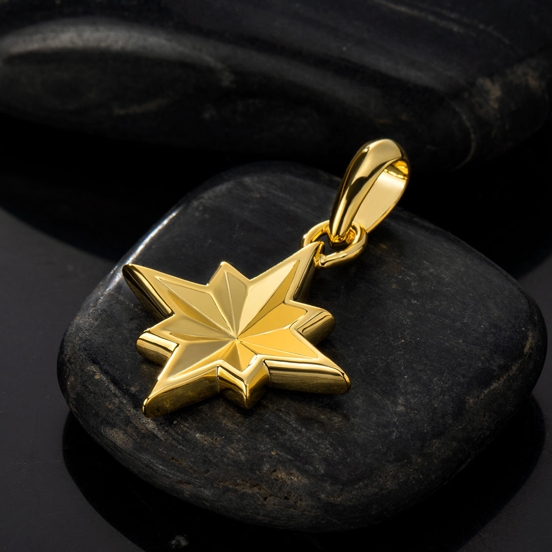 North Star Pendant In Gold Gold With Bold Statement Appeal - Image 5
