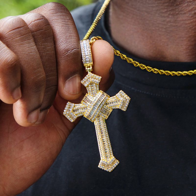 Iced Out Baguette Cut Cross Pendant In White Gold-emerald/blue/red/white - Image 4