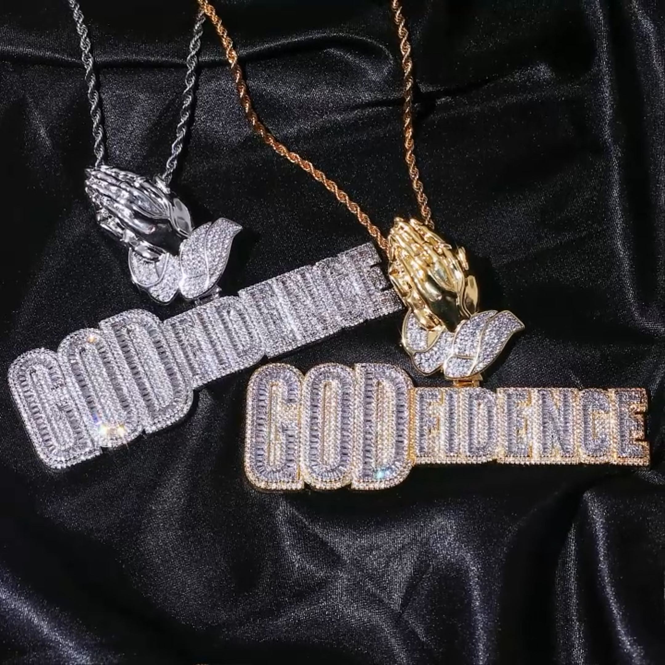 Baguette Praying Hands God Fidence Pendant Gold With Street Luxury Shine - Image 4