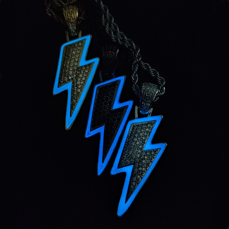 Iced Out Glowing Lightning Pendant Gold With Street Luxury Shine - Image 4