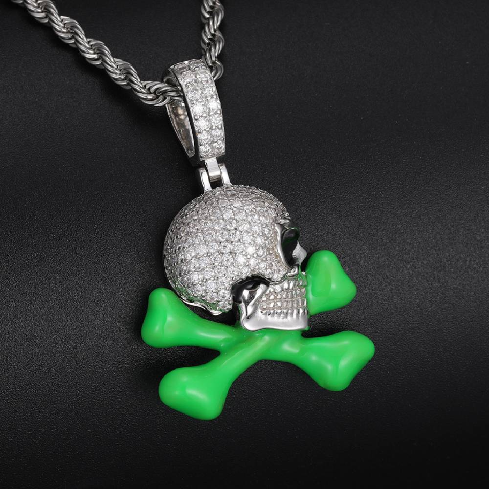 Iced Out Skull And Crossbones Luminous Pendant With Street Luxury Shine