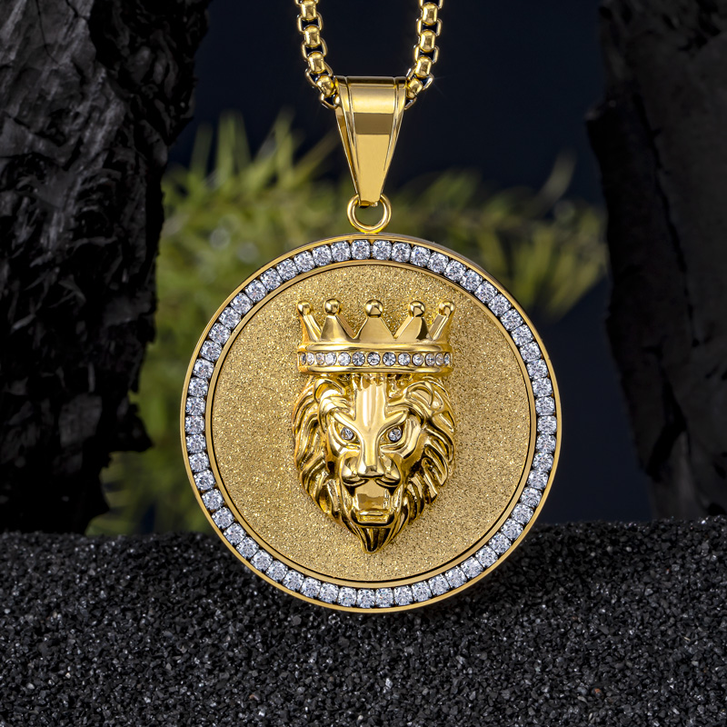 Crown Lion King Round Pendant Bold Statement Style With Street Luxury