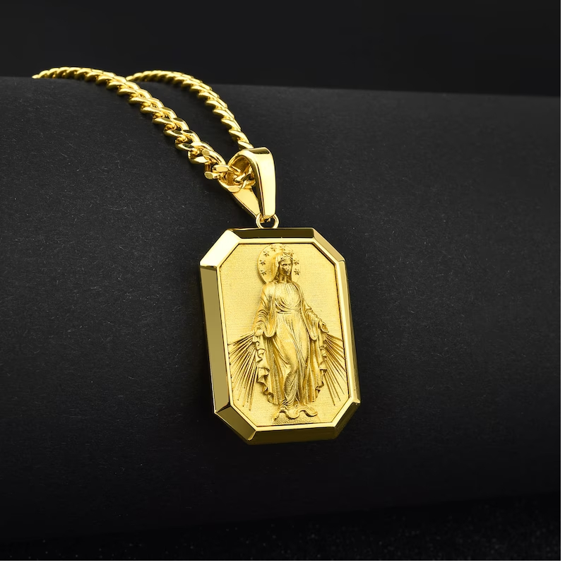 Virgin Mary Dog Tag Pendant Bold Statement Style With Street Luxury - Image 3