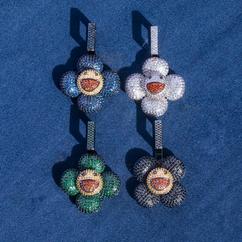 Micro Pave Smiley Sunflower Rotate Pendant In White Gold With Gold Shine - Image 6