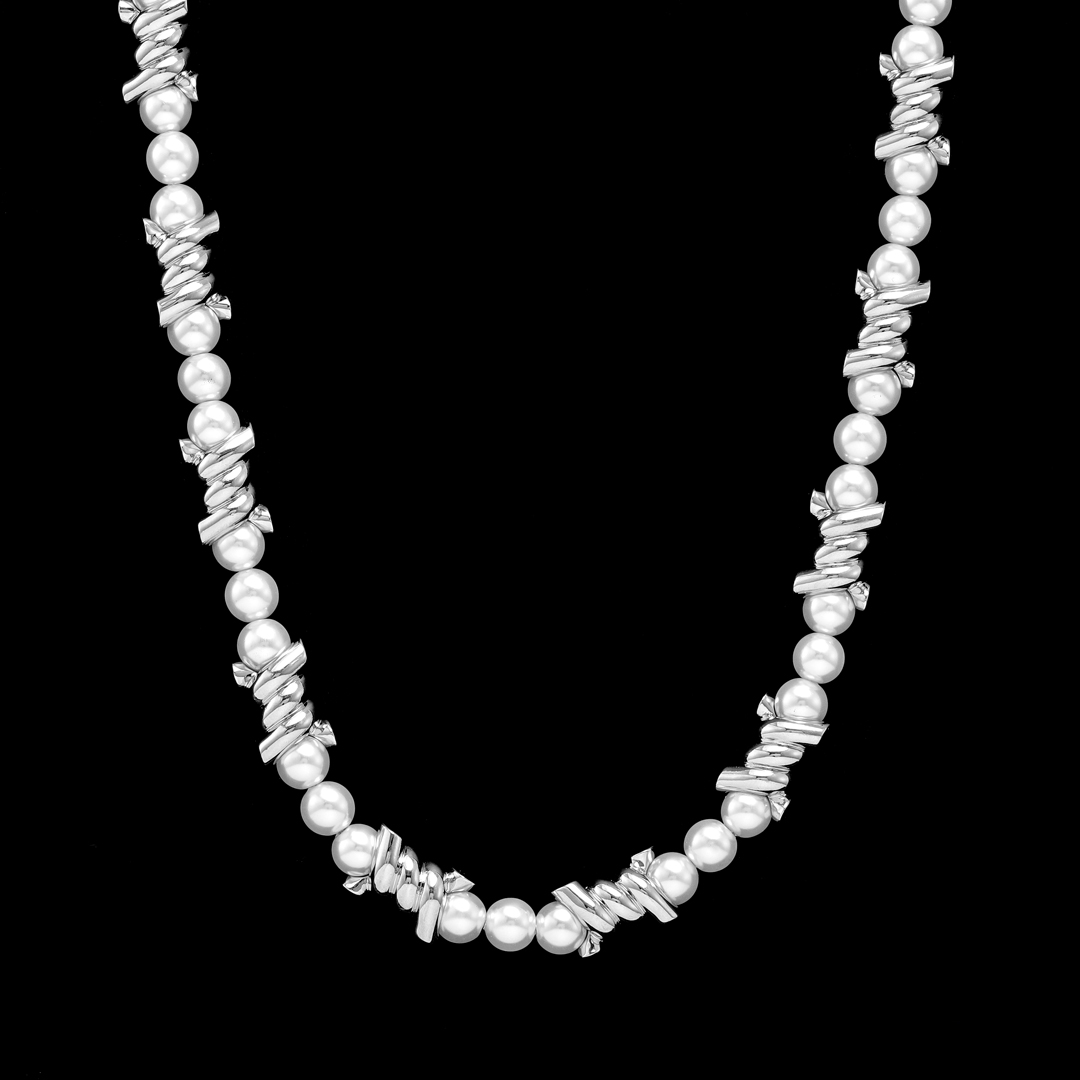 Thorns Barb Wire Pearl Necklace Bold Statement Style With Street Luxury